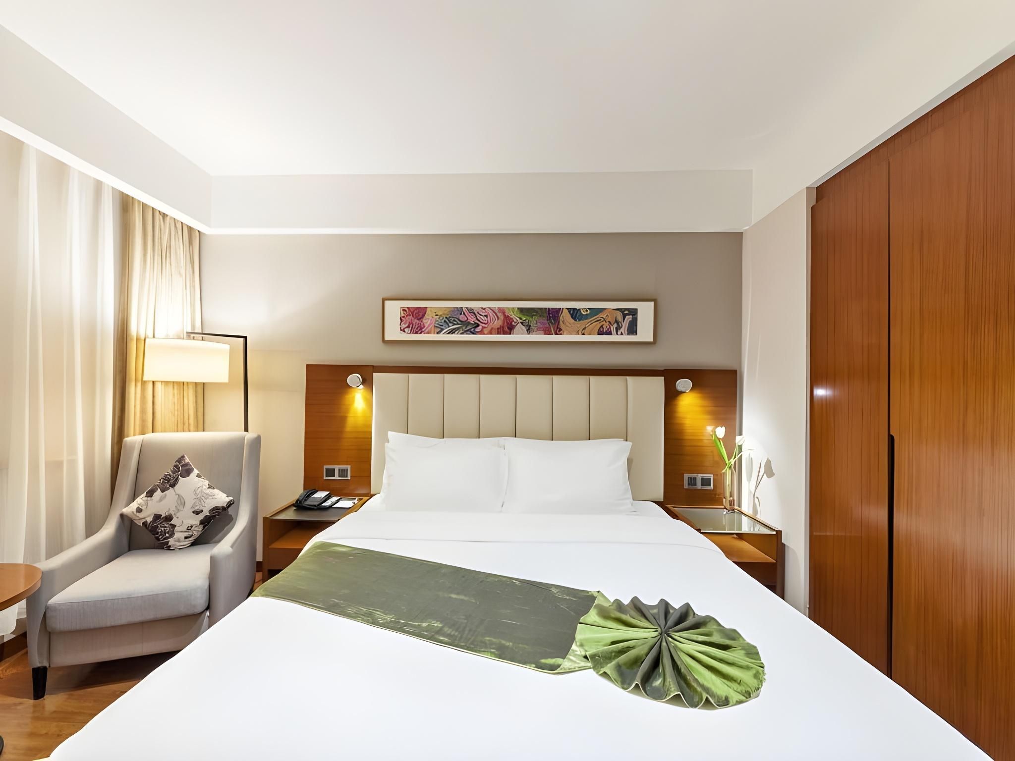 GTR - 1 Bed Guest Room no Window