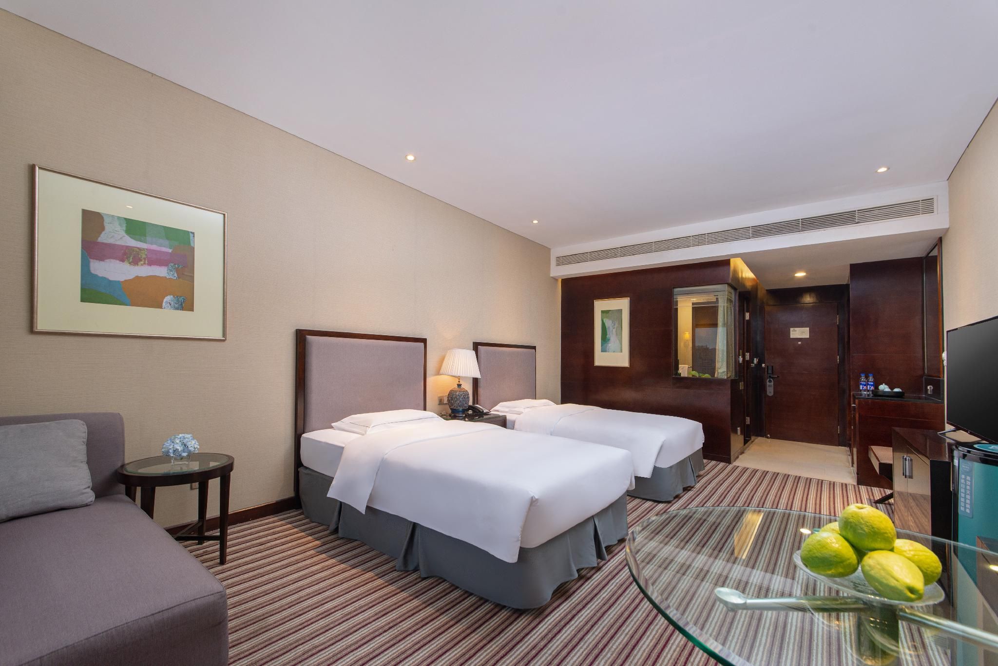 Deluxe Twin Bed