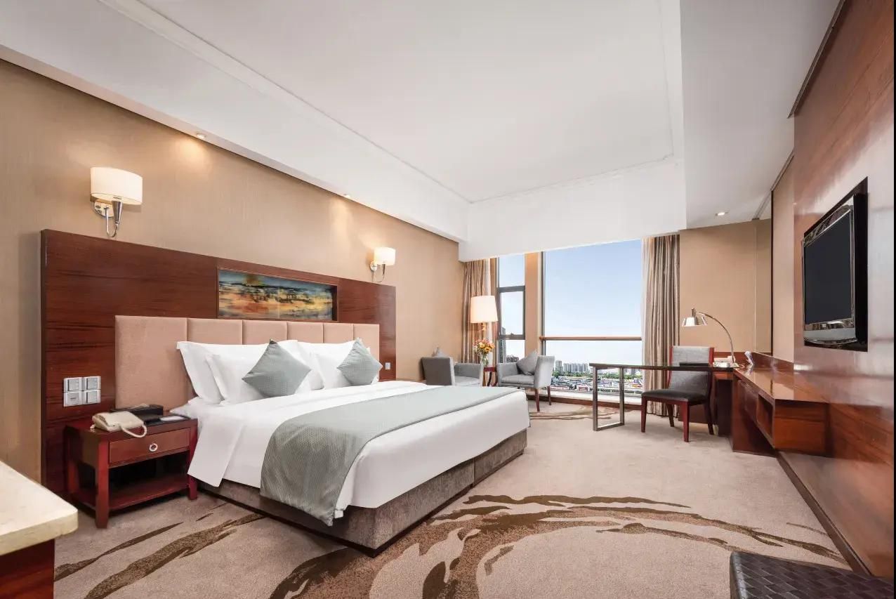 Executive room, Guest room, 1 Queen