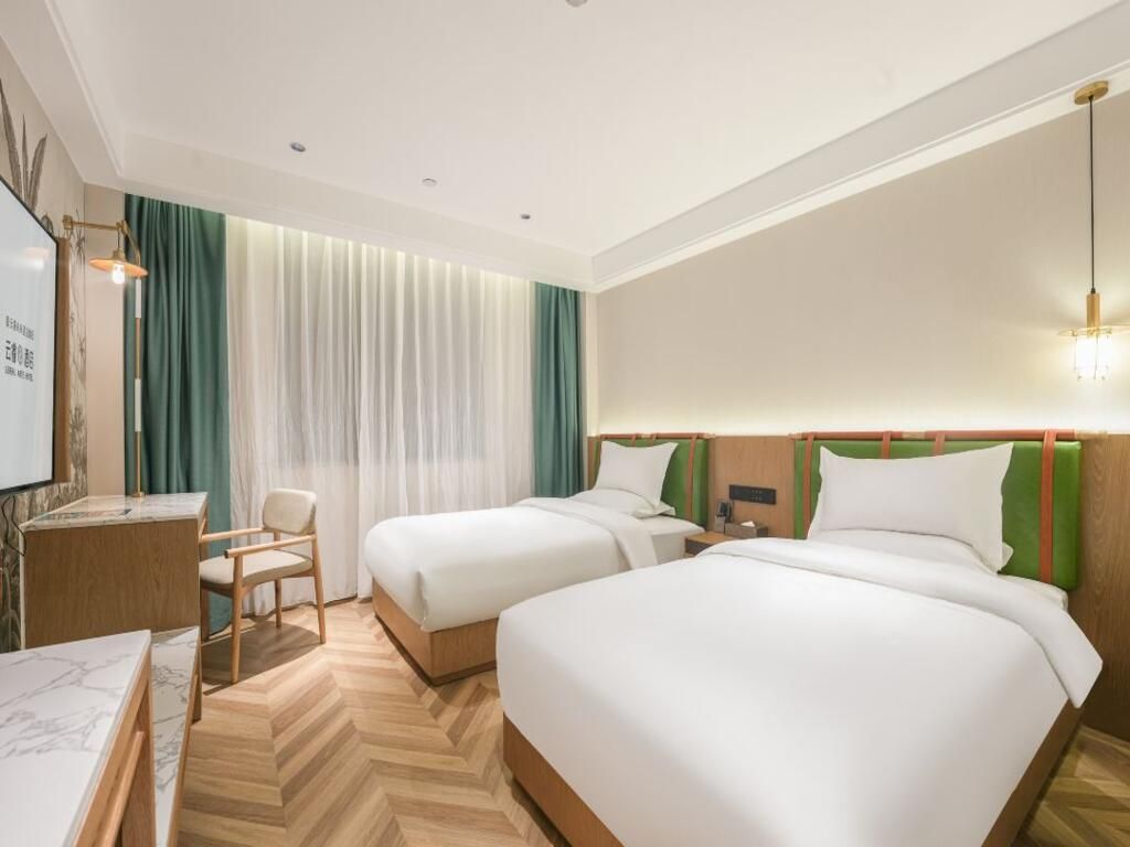 Twin Beds Standard Room