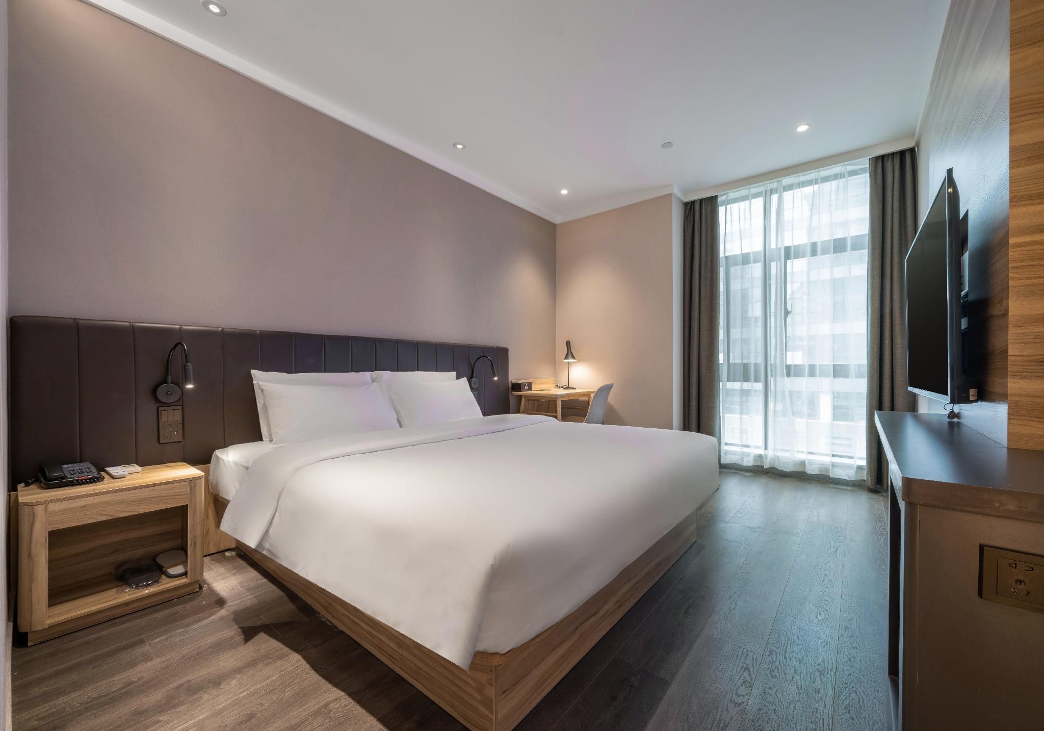 Huazhu - Business Bed Room