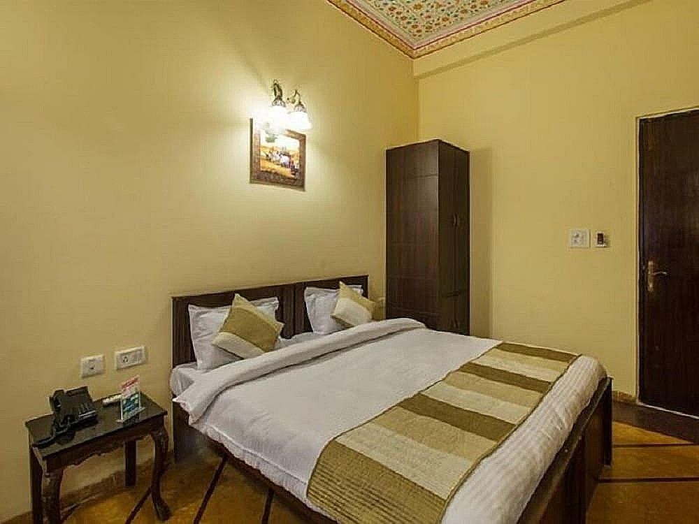 Hotel Amer View - Jaipur Deluxe Room