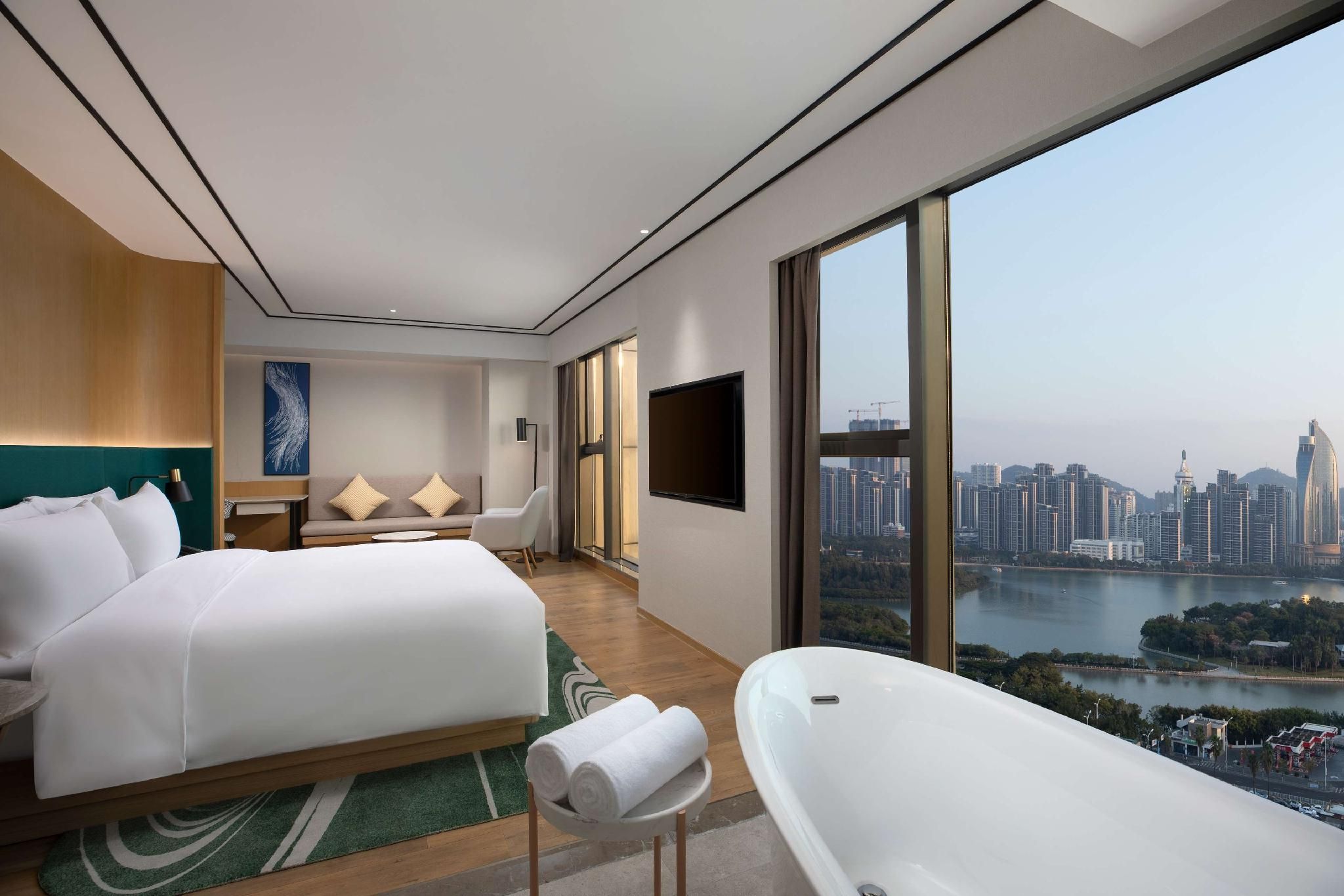 King Deluxe Room Lake View