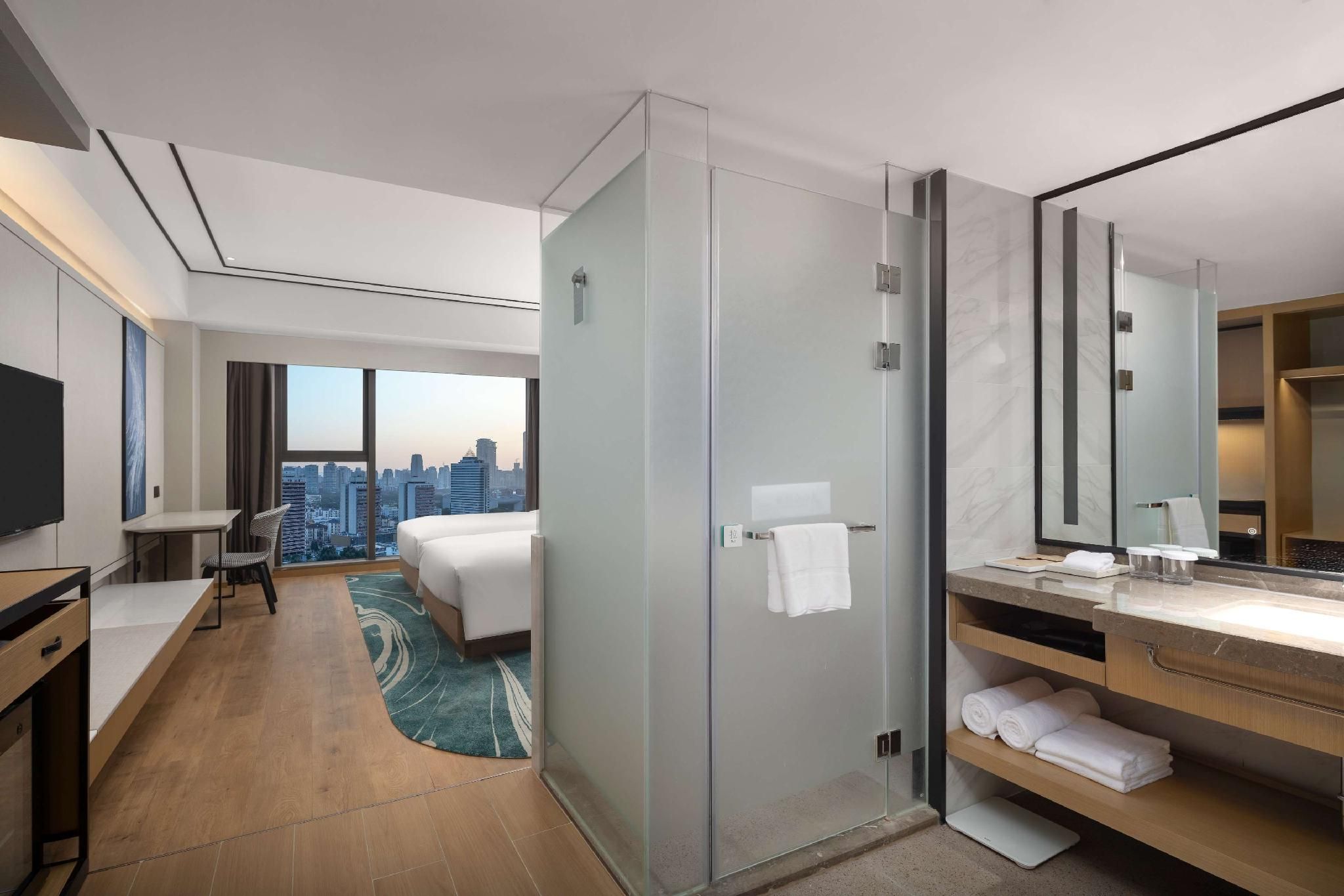 Hilton Garden Inn Xiamen Bailuzhou Park Twin Superior Room 3