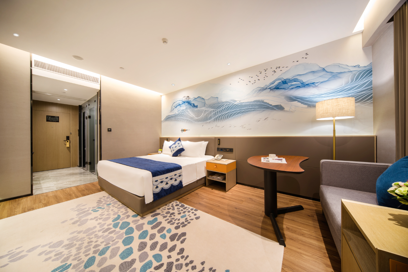 Rezen - Deluxe Business 1 Bed Room, City View