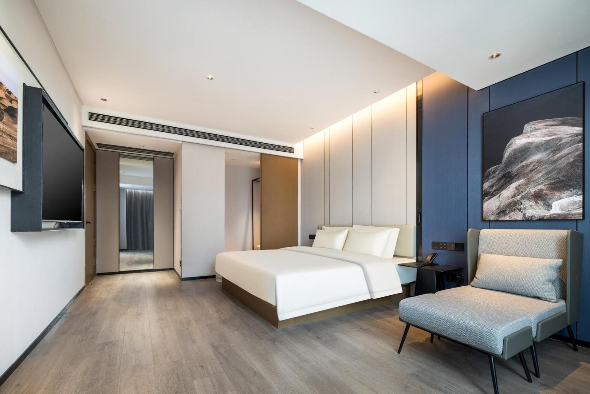 Jimu Suite with Bathtub