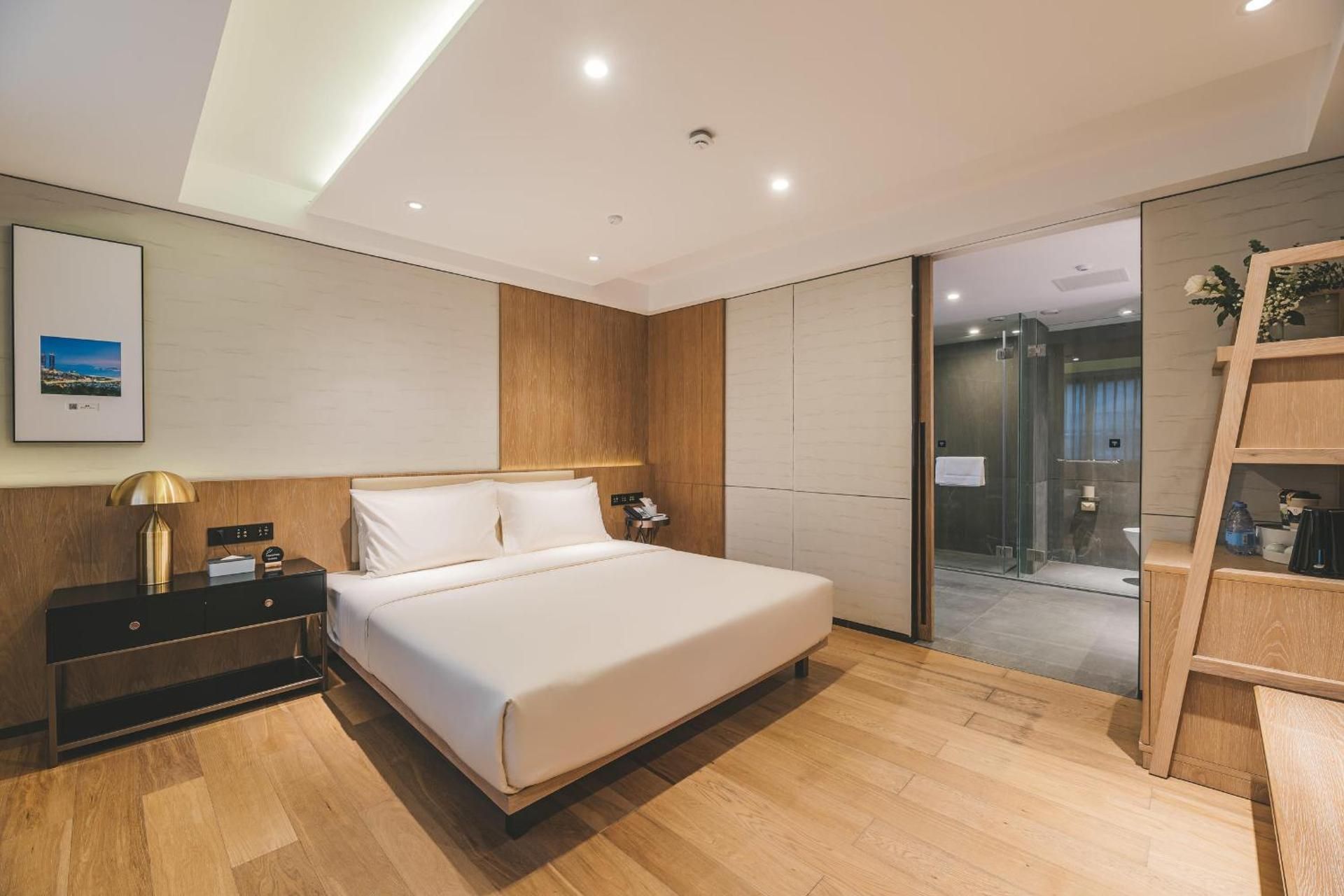 Jimu Double Room