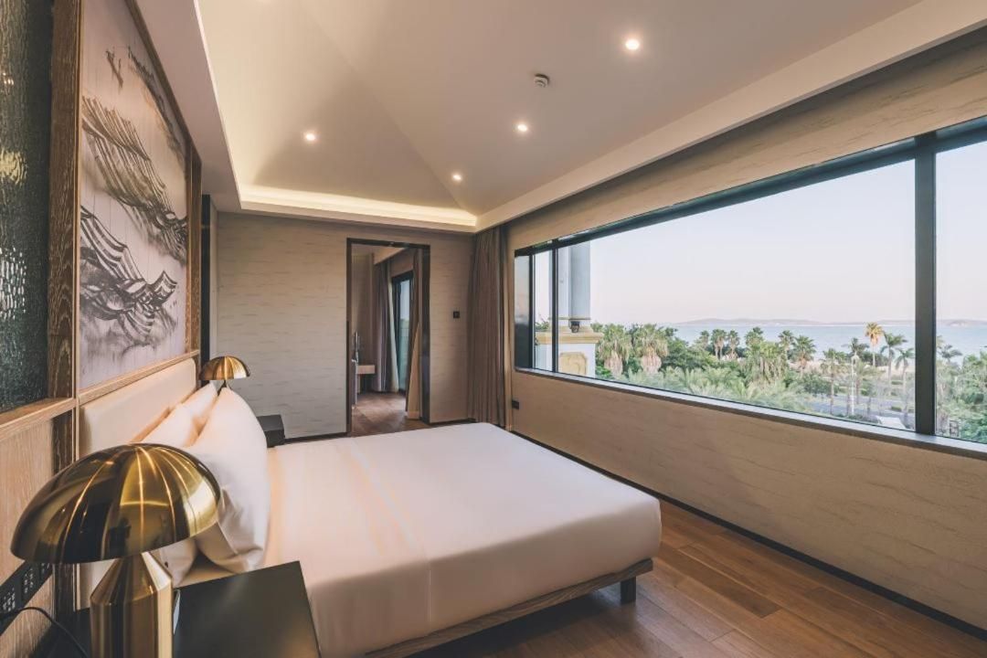 Atour - Deluxe Suite with Full Sea View