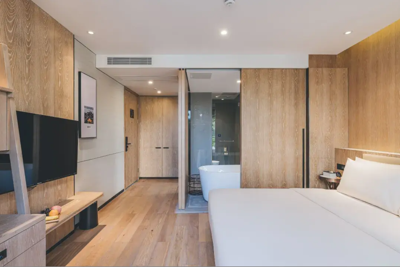 Executive room, Guest room, 1 Queen