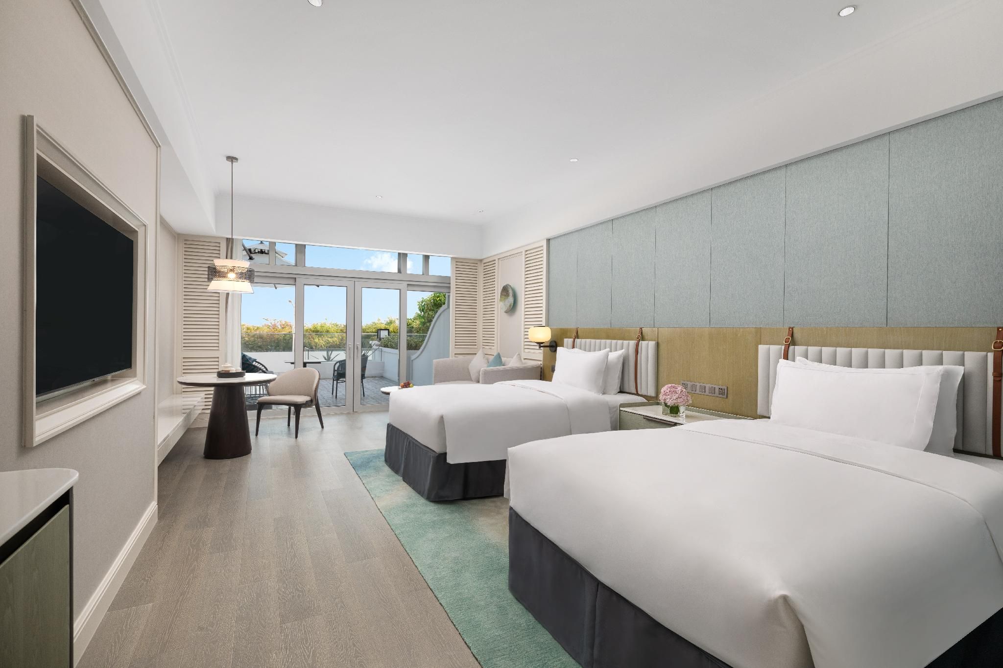 Deluxe Garden View Twin Room with Balcony