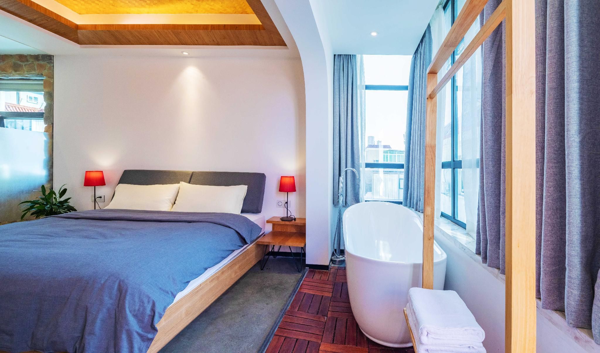 Terrace Rooms with Jacuzzi