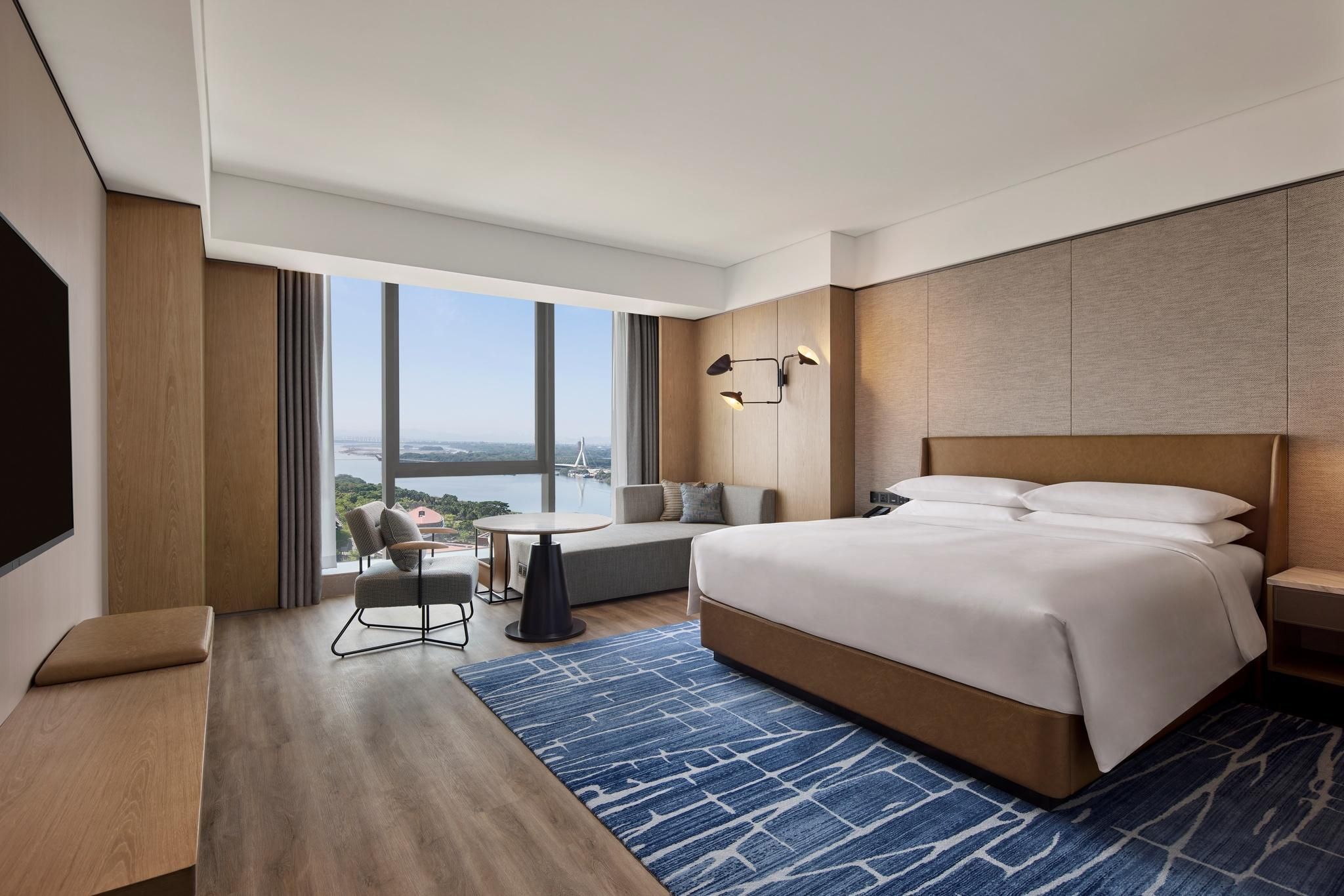 Club Bay View King, Club lounge access, Guest room, 1 King, Bay view
