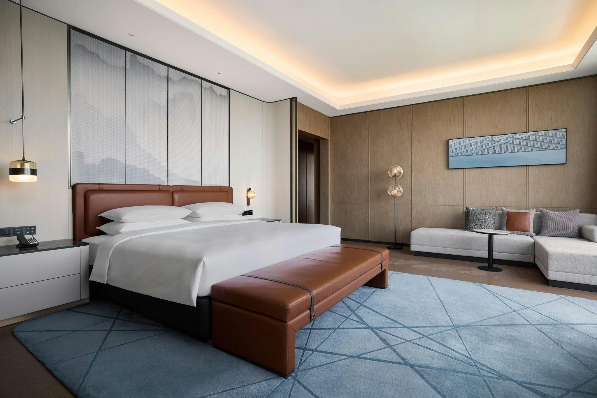 Presidential Suite, Club lounge access, Suite, Bedroom 1: 1 King, Bedroom 2: 2 Twin, Bay view