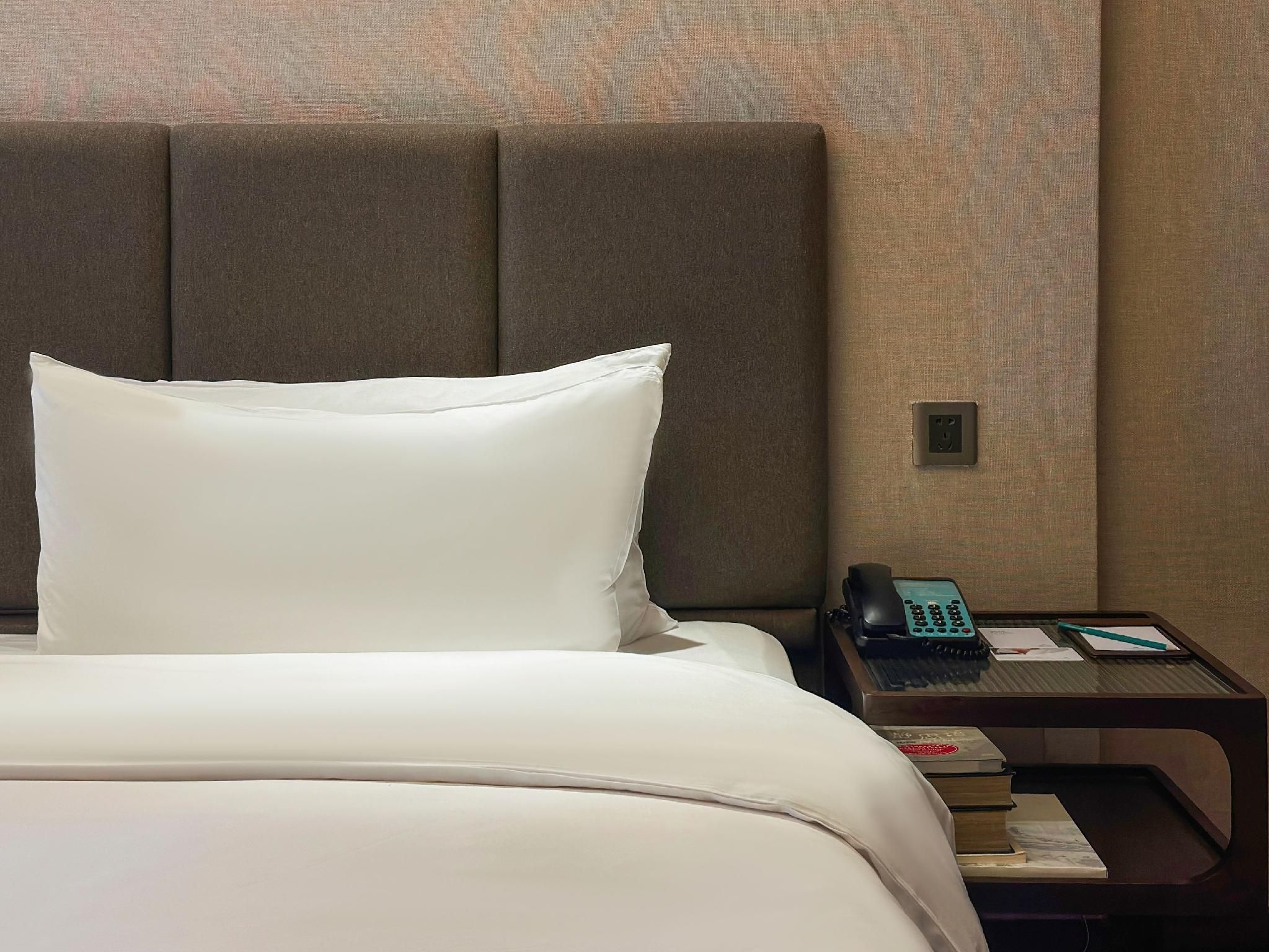 Deluxe Hot Spring Room