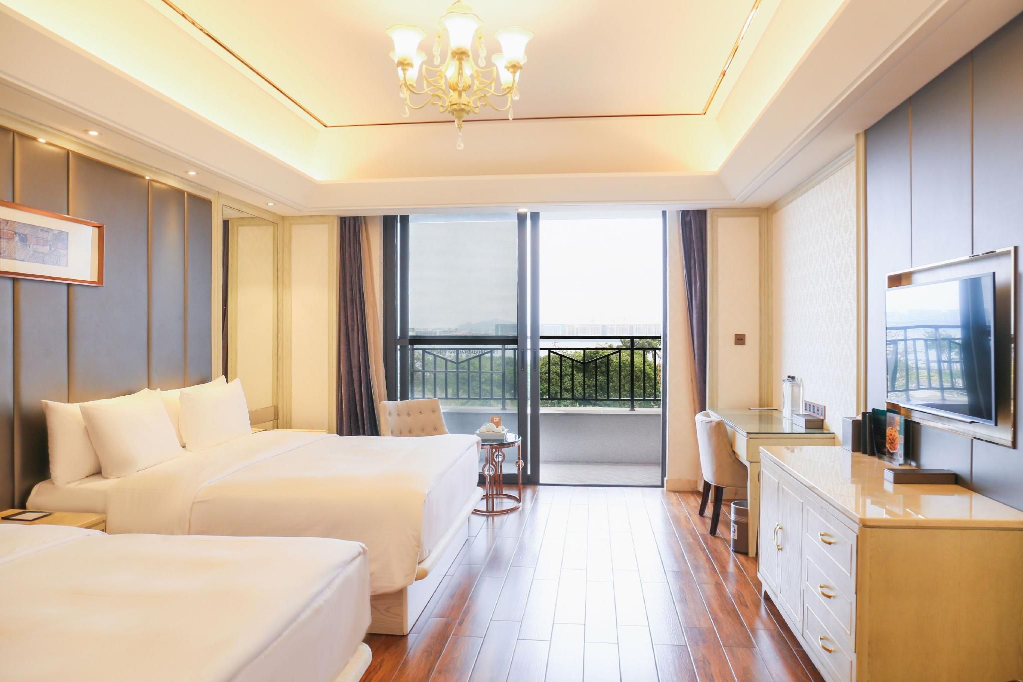 Superior Deluxe Twin Room with Sea View