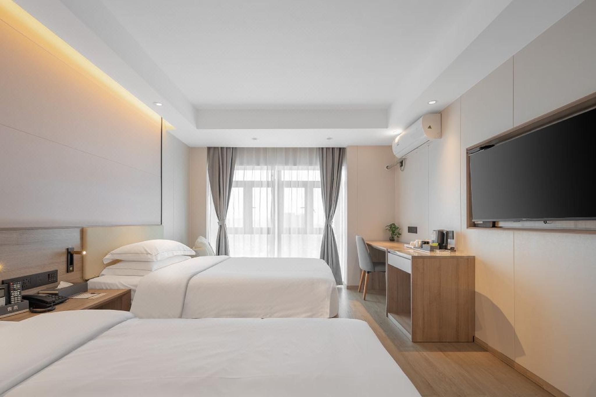 Landscape Twin Room