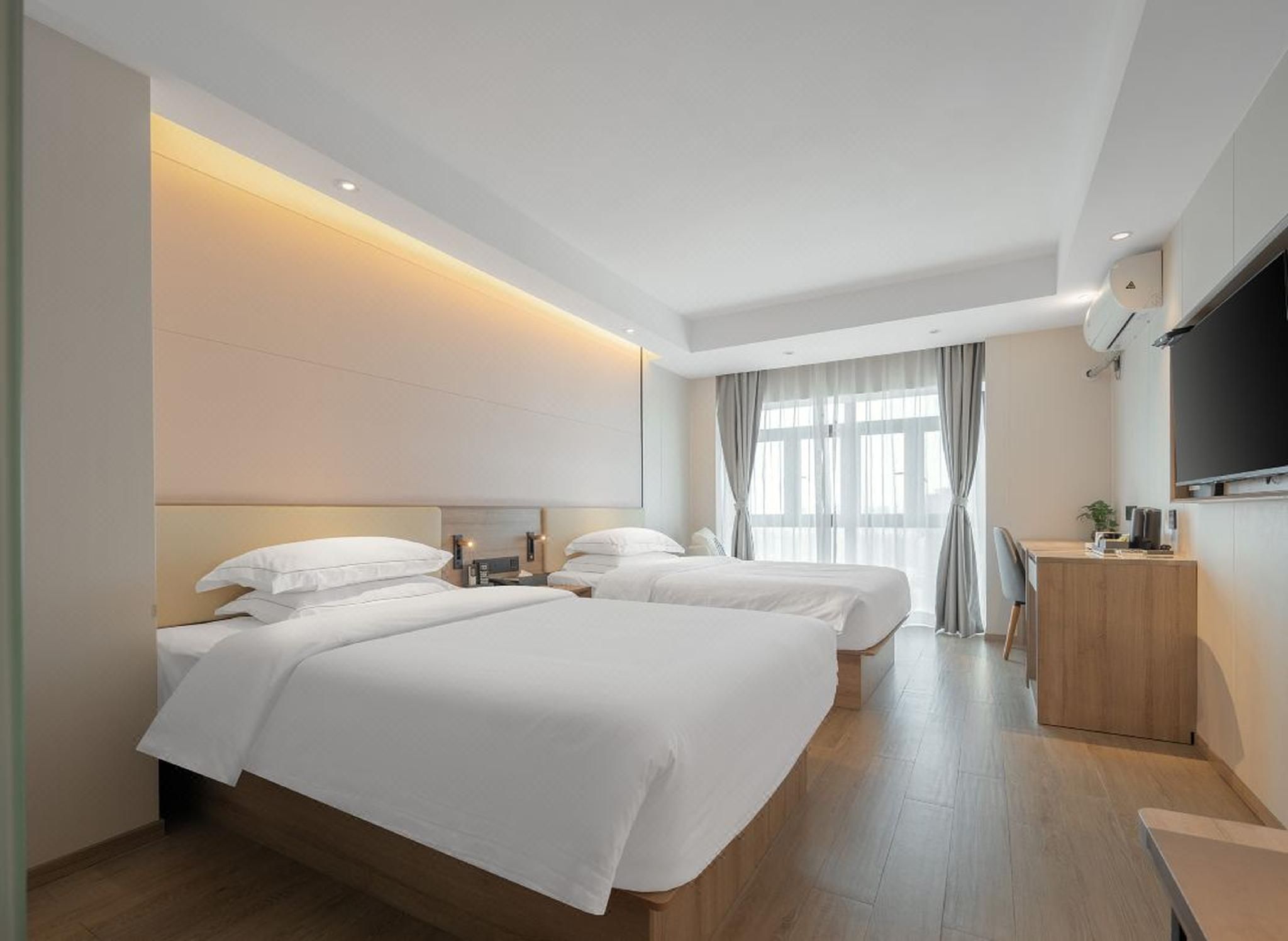 Landscape Twin Room