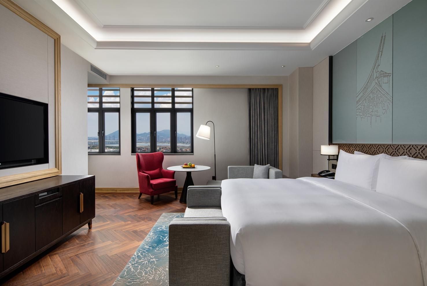 Executive King Room