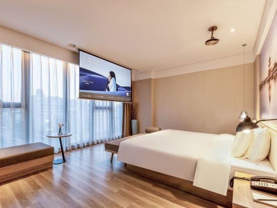 Jimu Double Room with City View