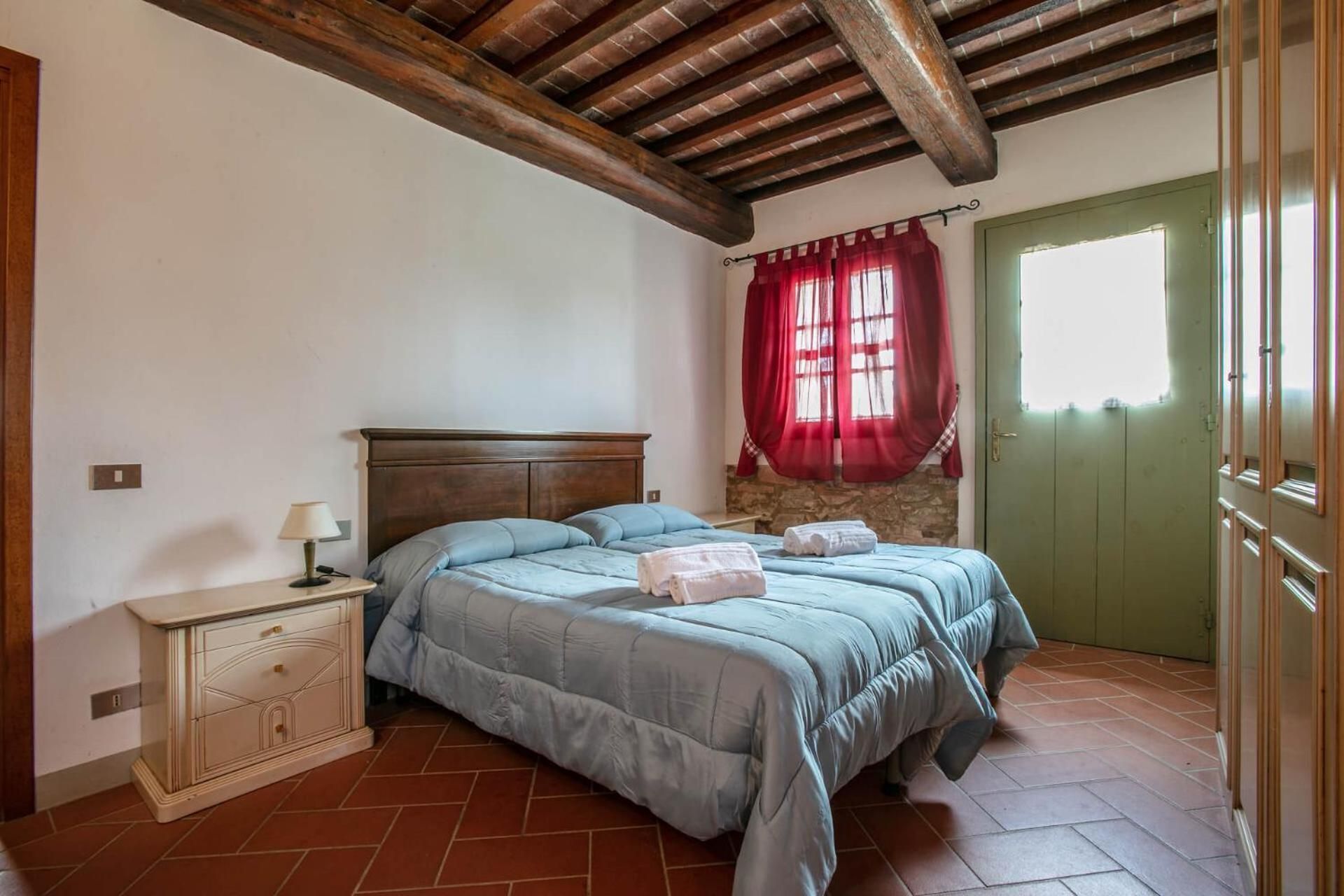 Superior Two-Bedroom Apartment (6 Adults)