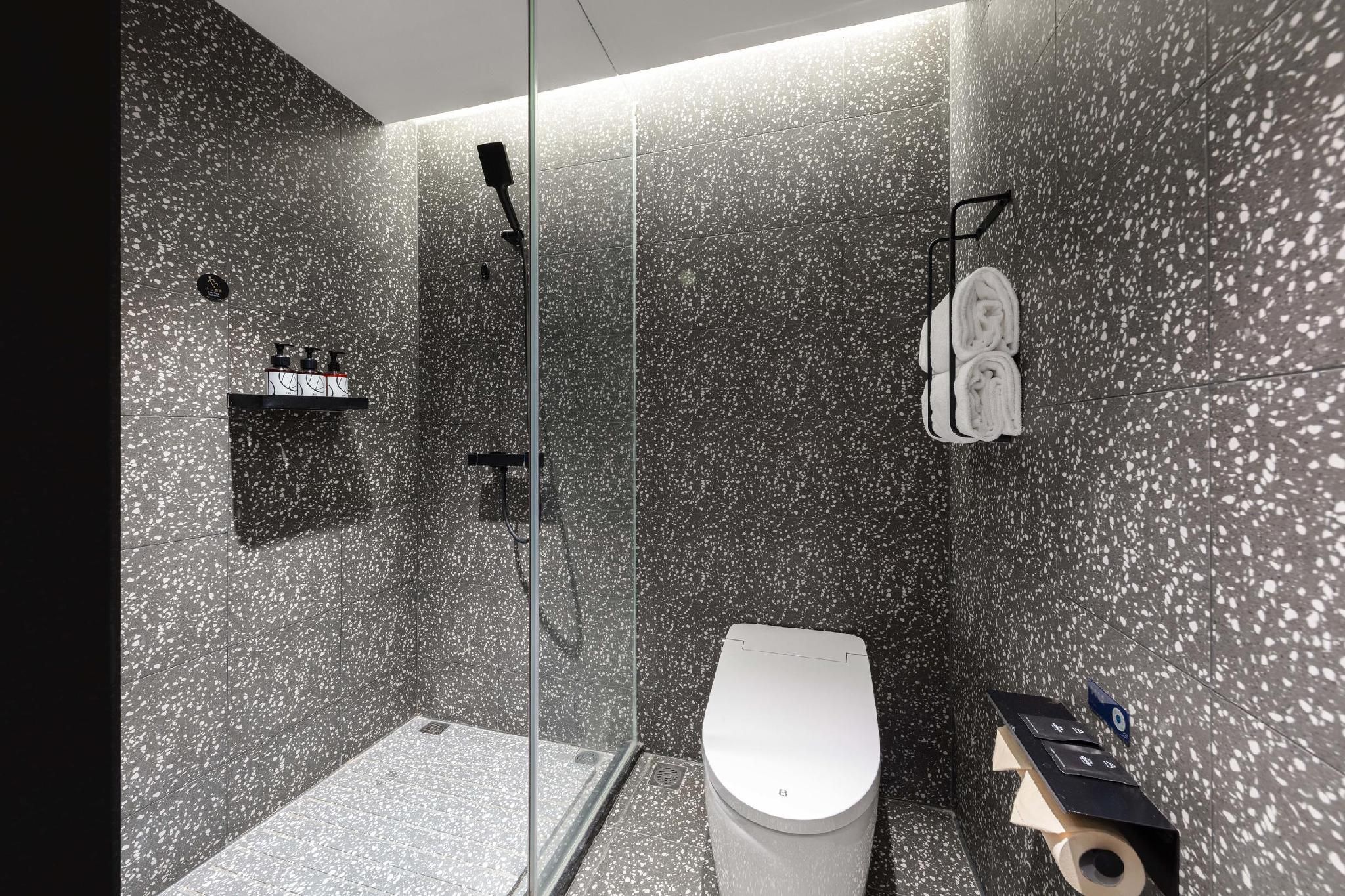 Atour - Select 1 Bed Room