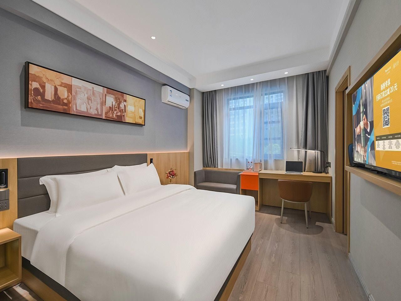 WH - Deluxe Bed Suite