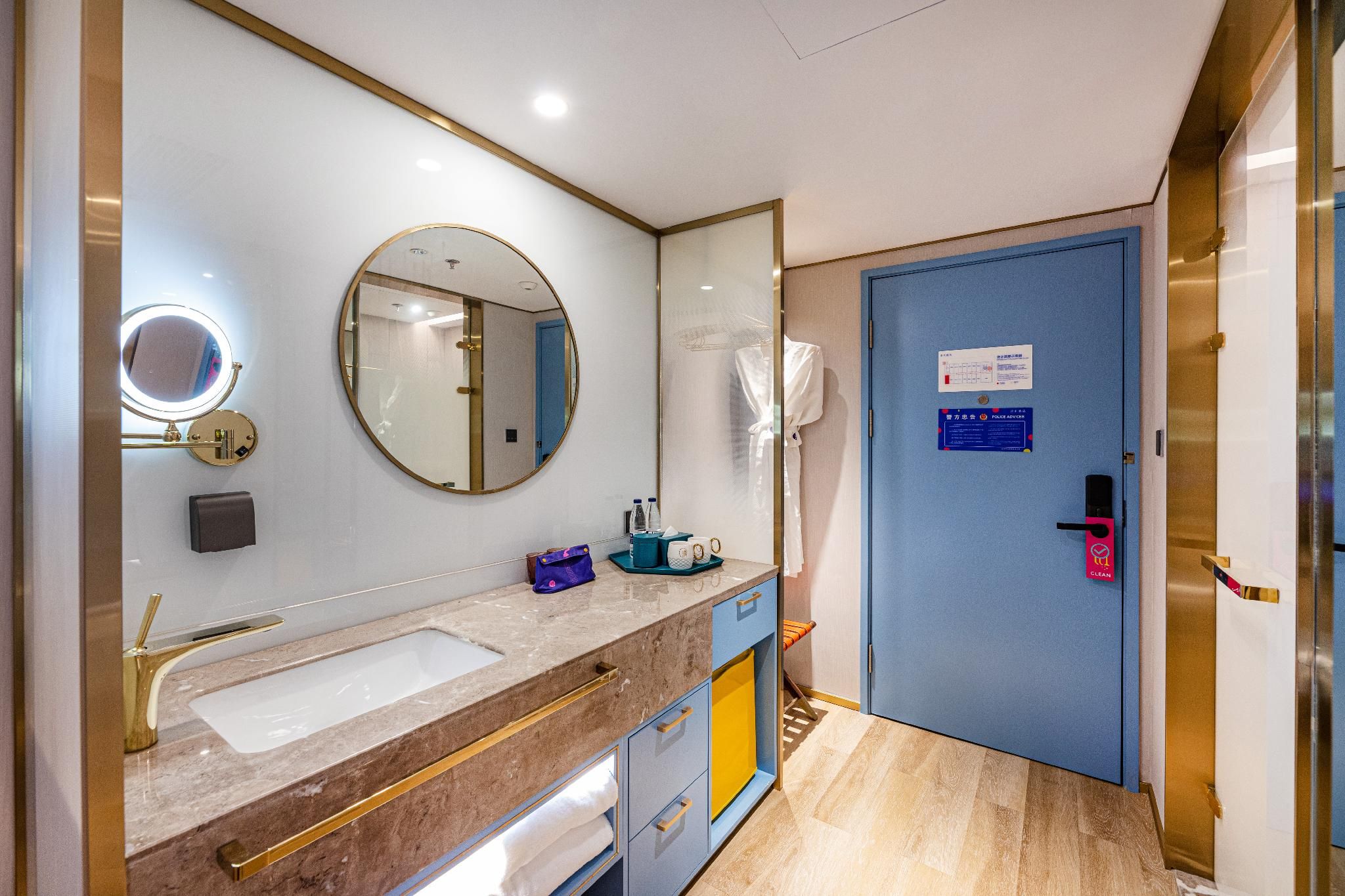 Huazhu - Xinxiang Deluxe Bed Room