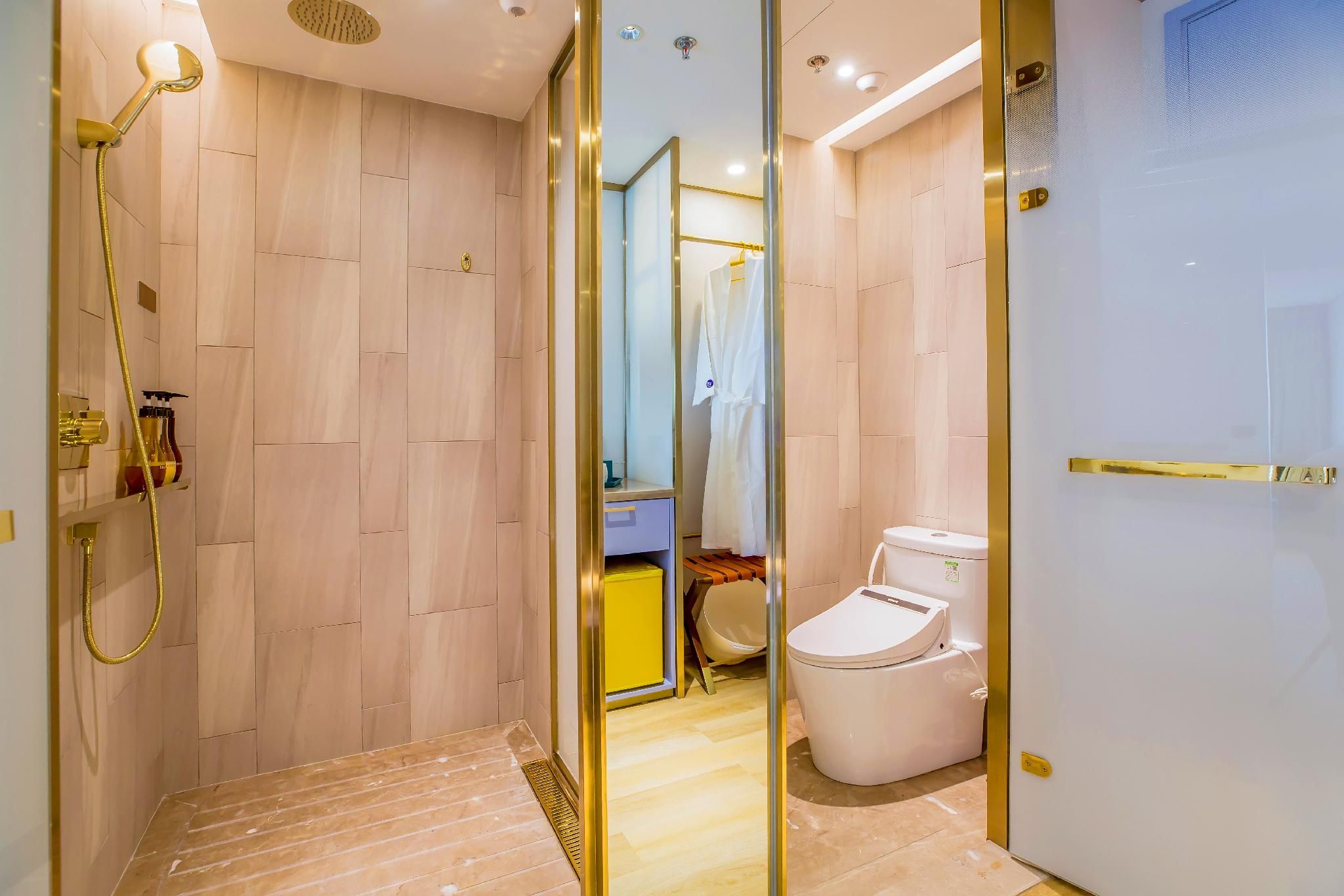 Huazhu - Xinyue Superior Bed Room