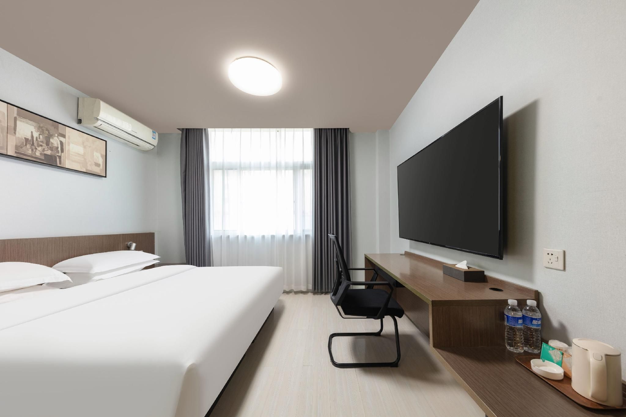 WH - Superior Bed Room