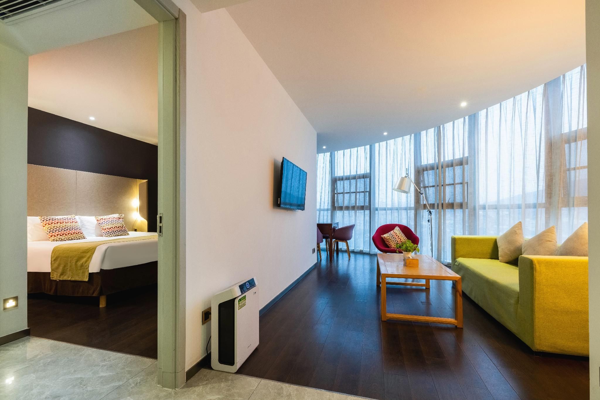 Premier Suite 