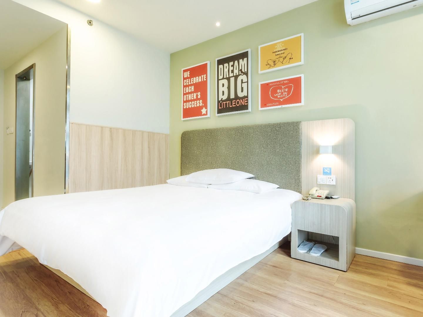Huazhu - Bed Room A