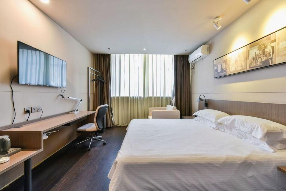 Business Suite A