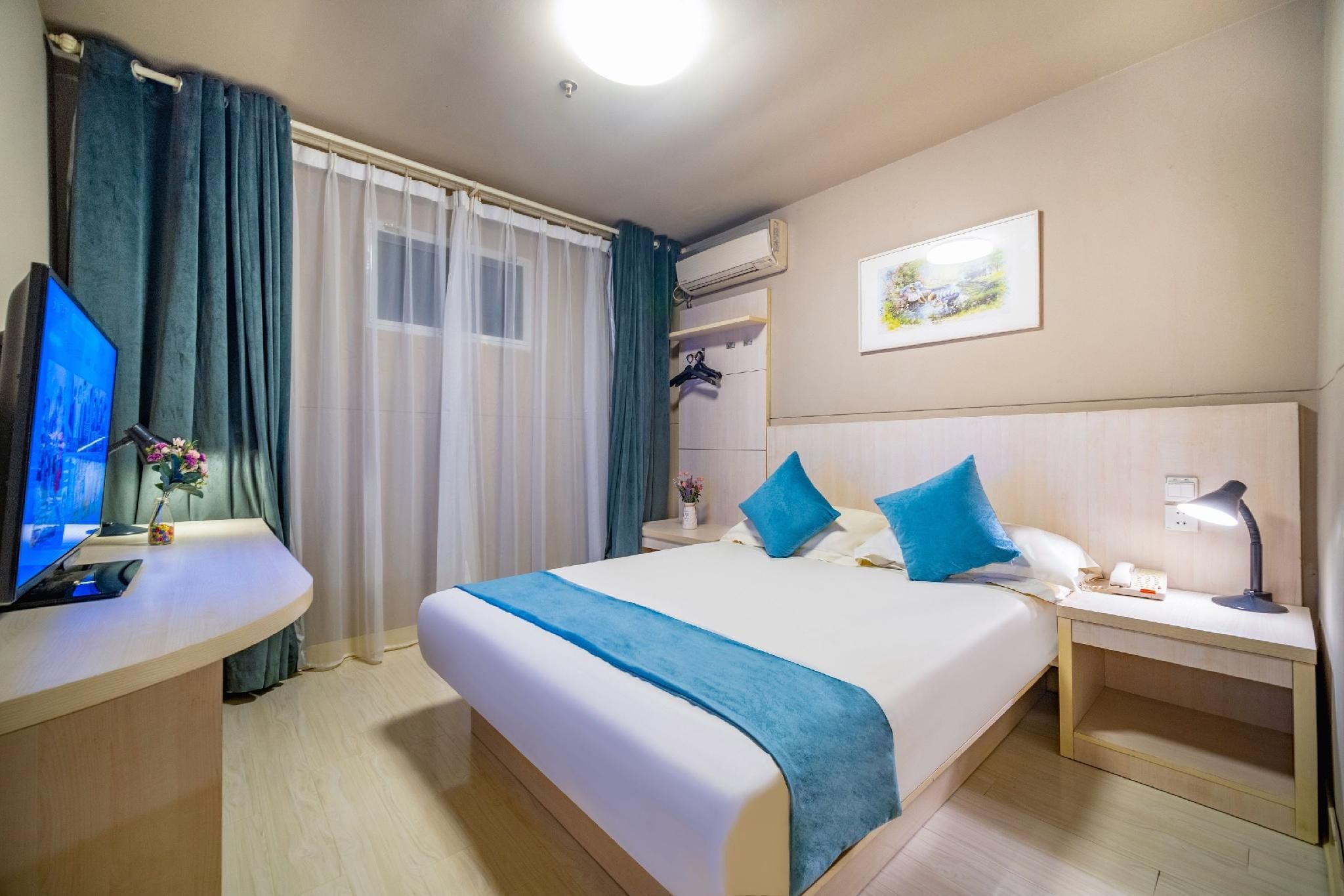 Single Room B with No Window