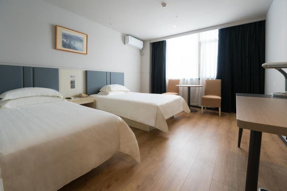 WH - Superior Daxiao Twin Room, River View