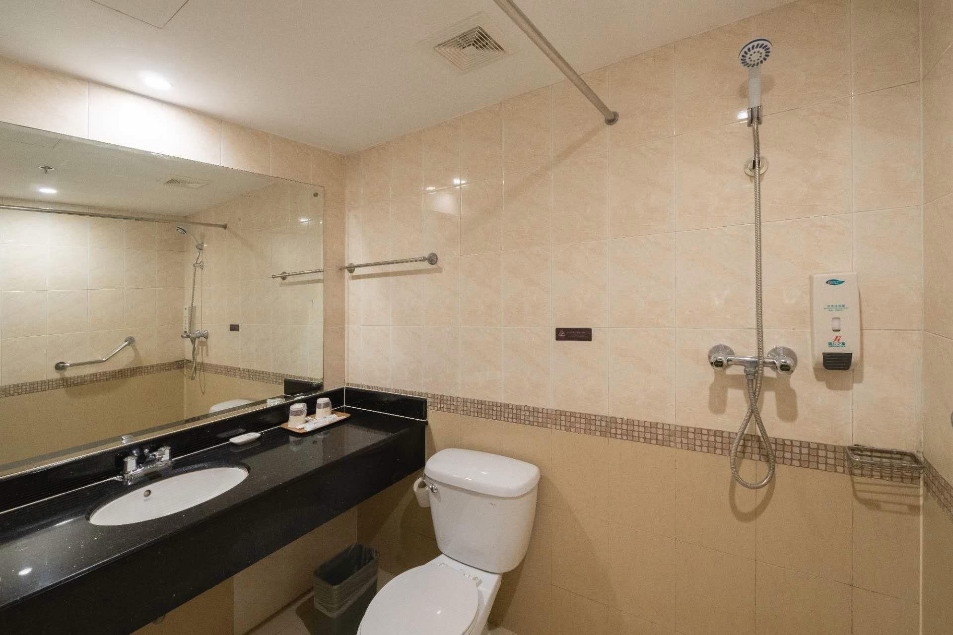 WH - Standard Daxiao Twin Room, River View