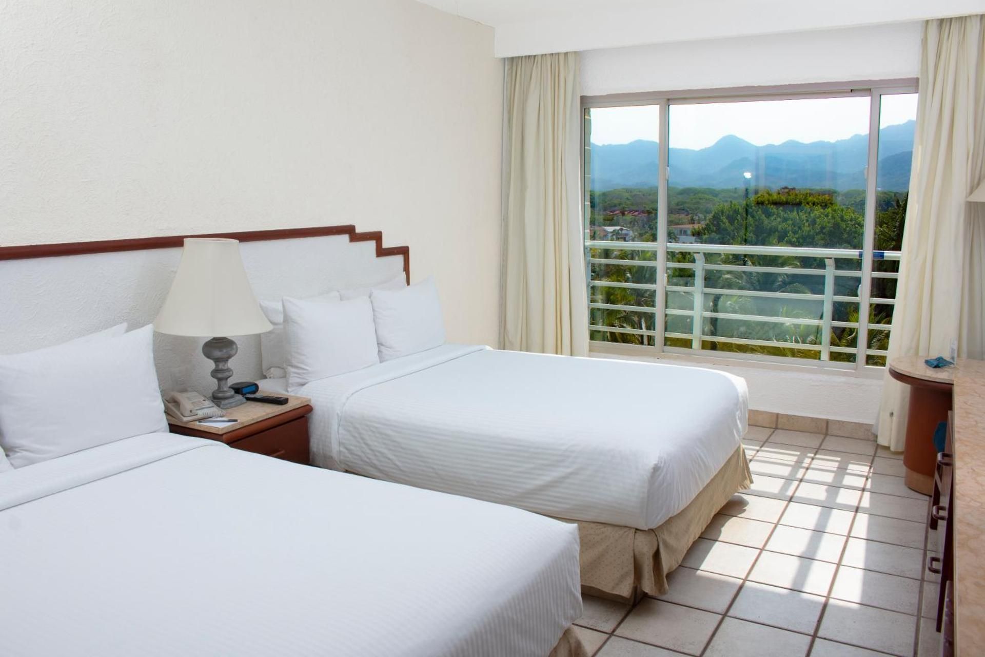 Emporio Ixtapa - Optional All Inclusive Superior Double Mountain View 2