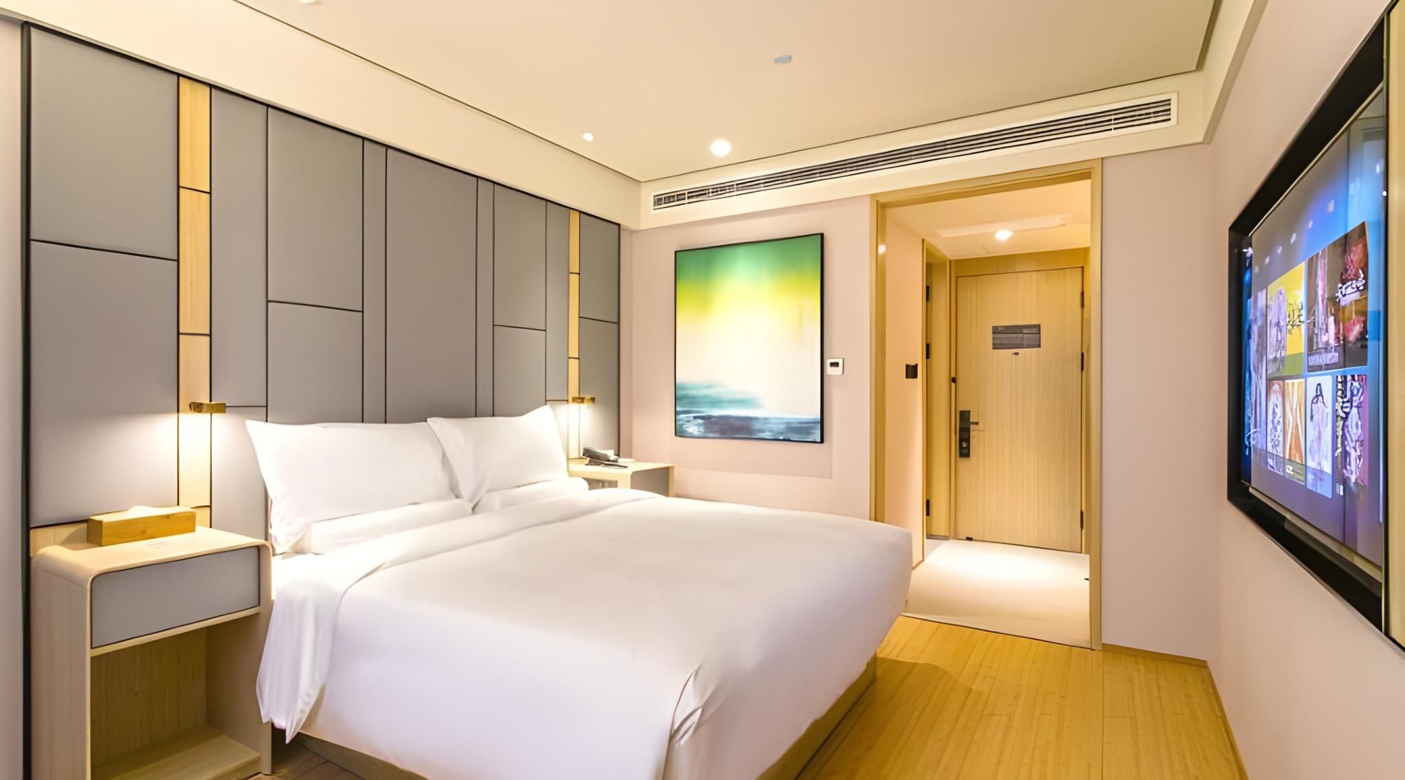 Huazhu - Superior BedRoom