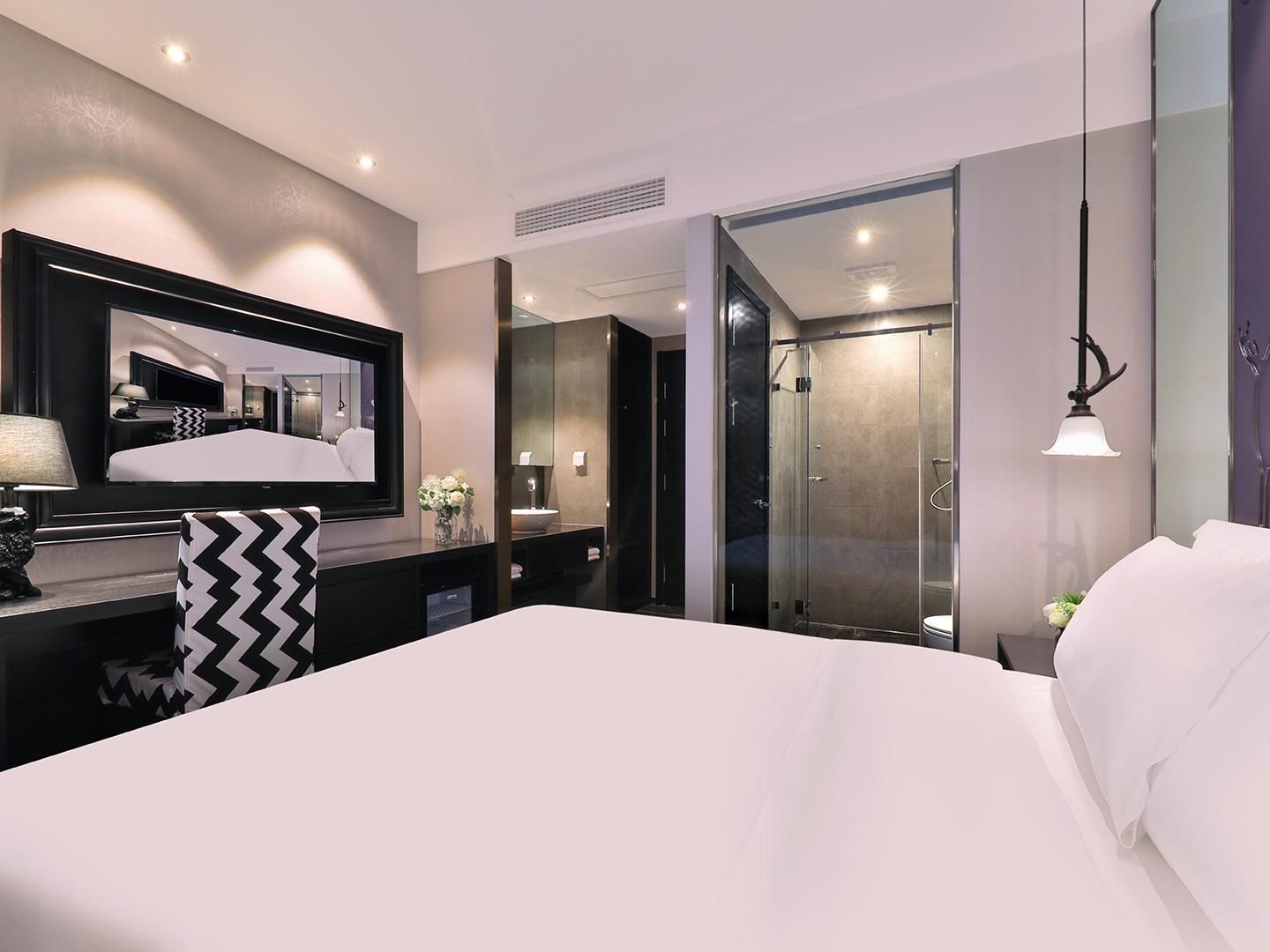 Huazhu - Superior BedRoom