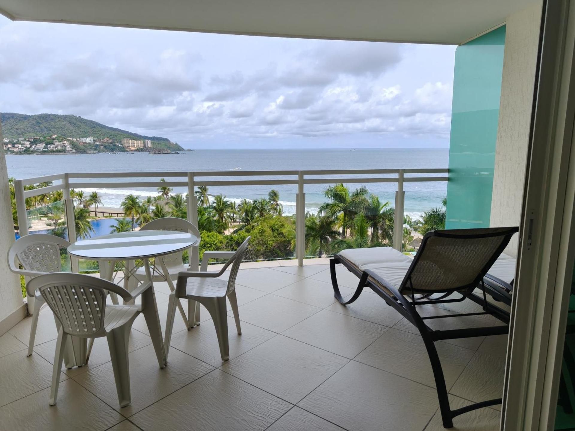 Apartment with Sea View