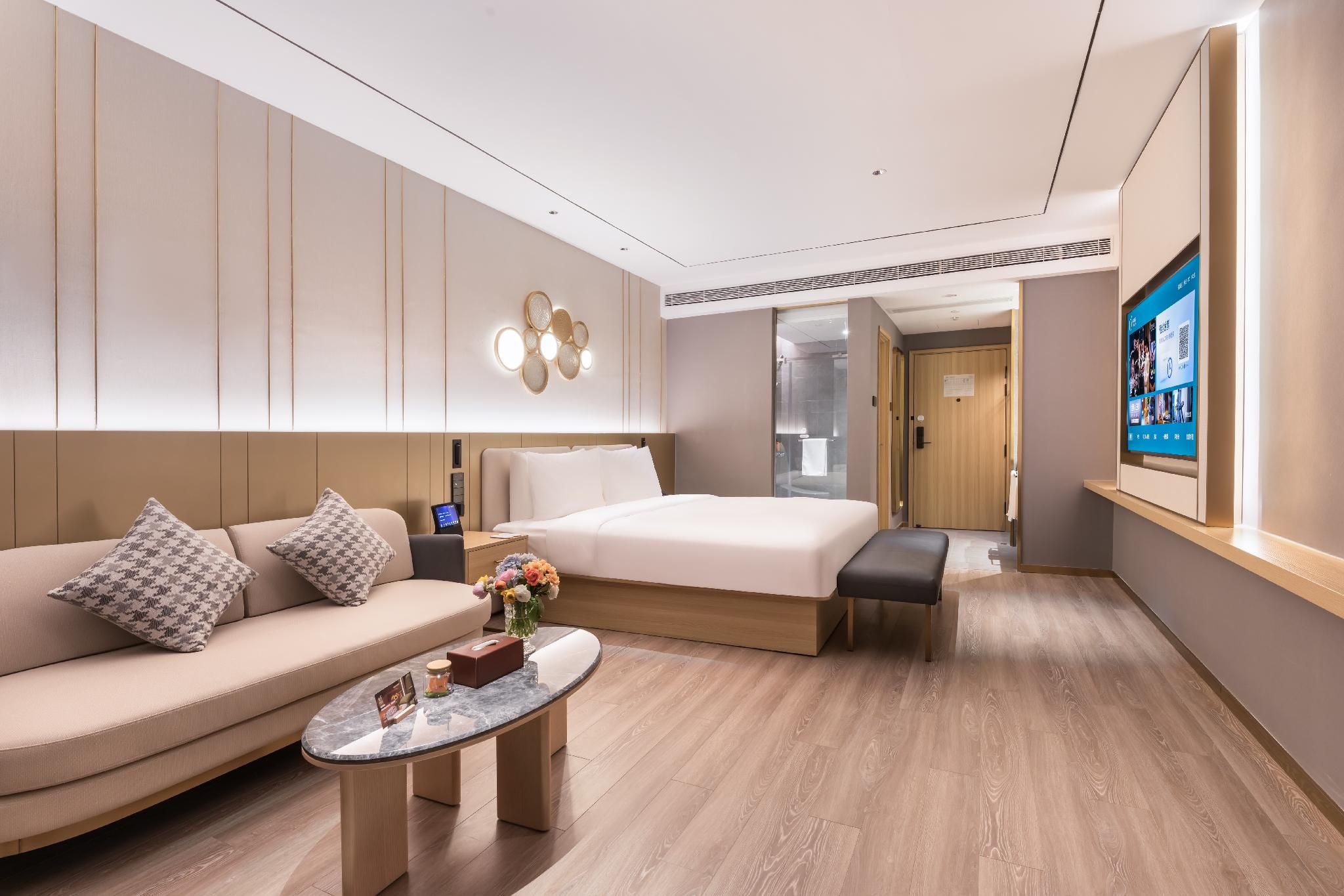 Business Queen Bed Room