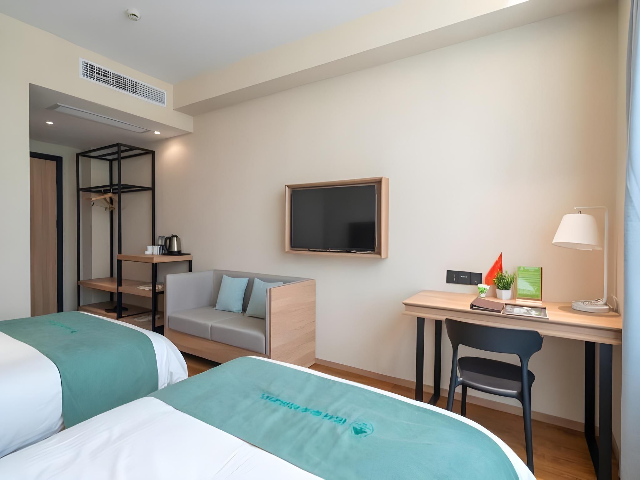 Twin Deluxe Room