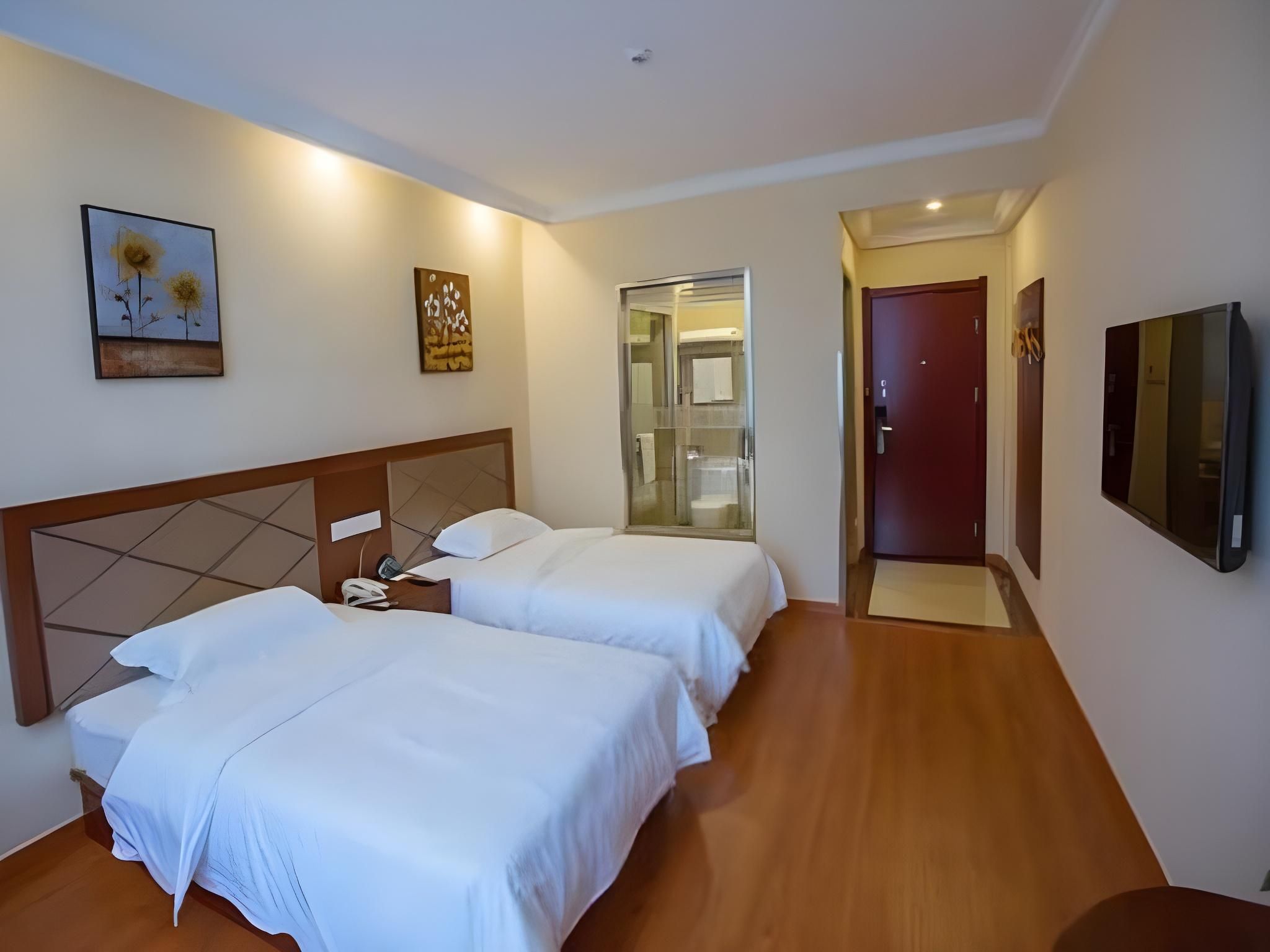 GreenTree Inn  Wuxi Donggang Town Donghutang Shell Hotel Stylish Twin 2