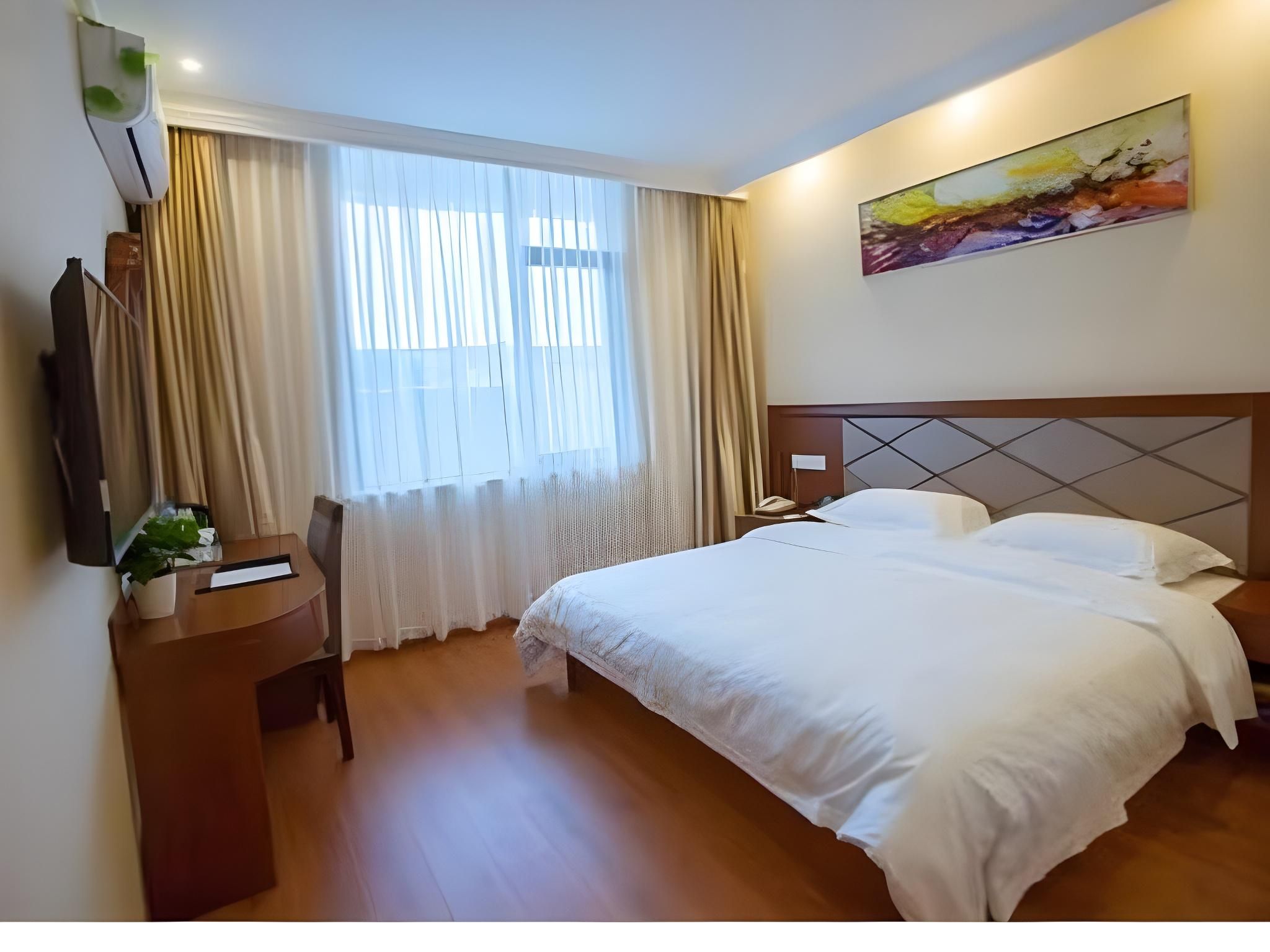 GTI - Fashion 1 Bed Room, 1.8M Bed