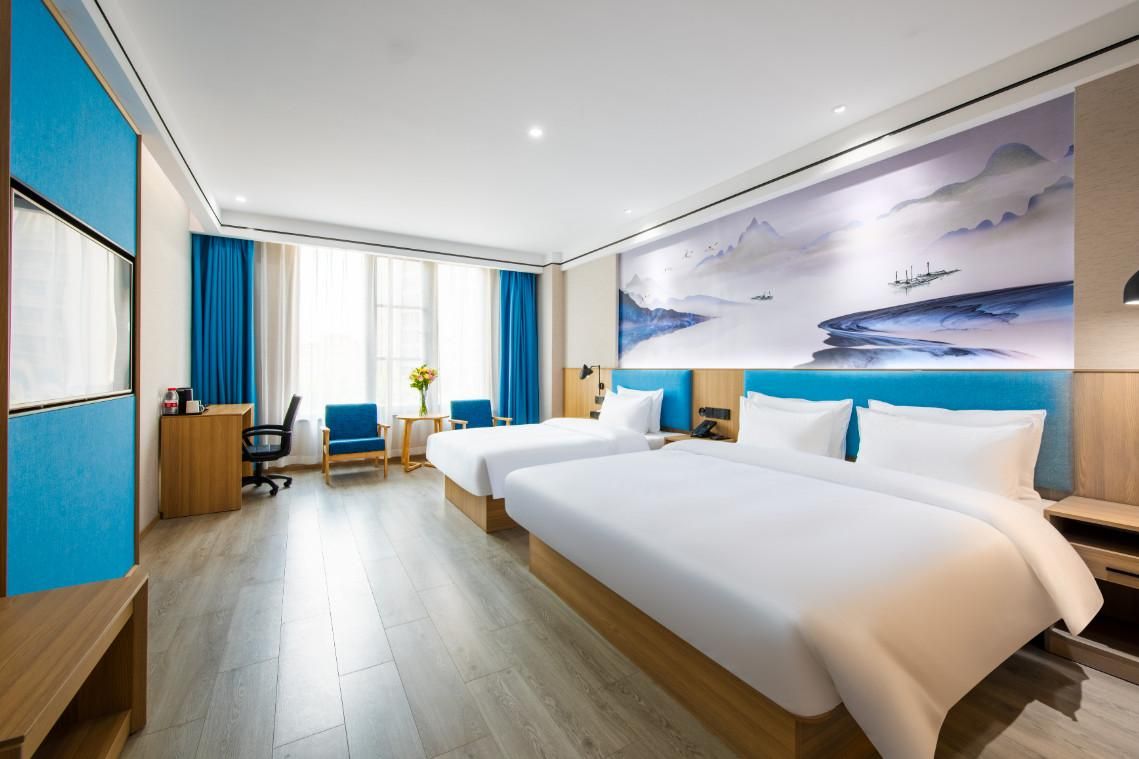 Huazhu - Family Room