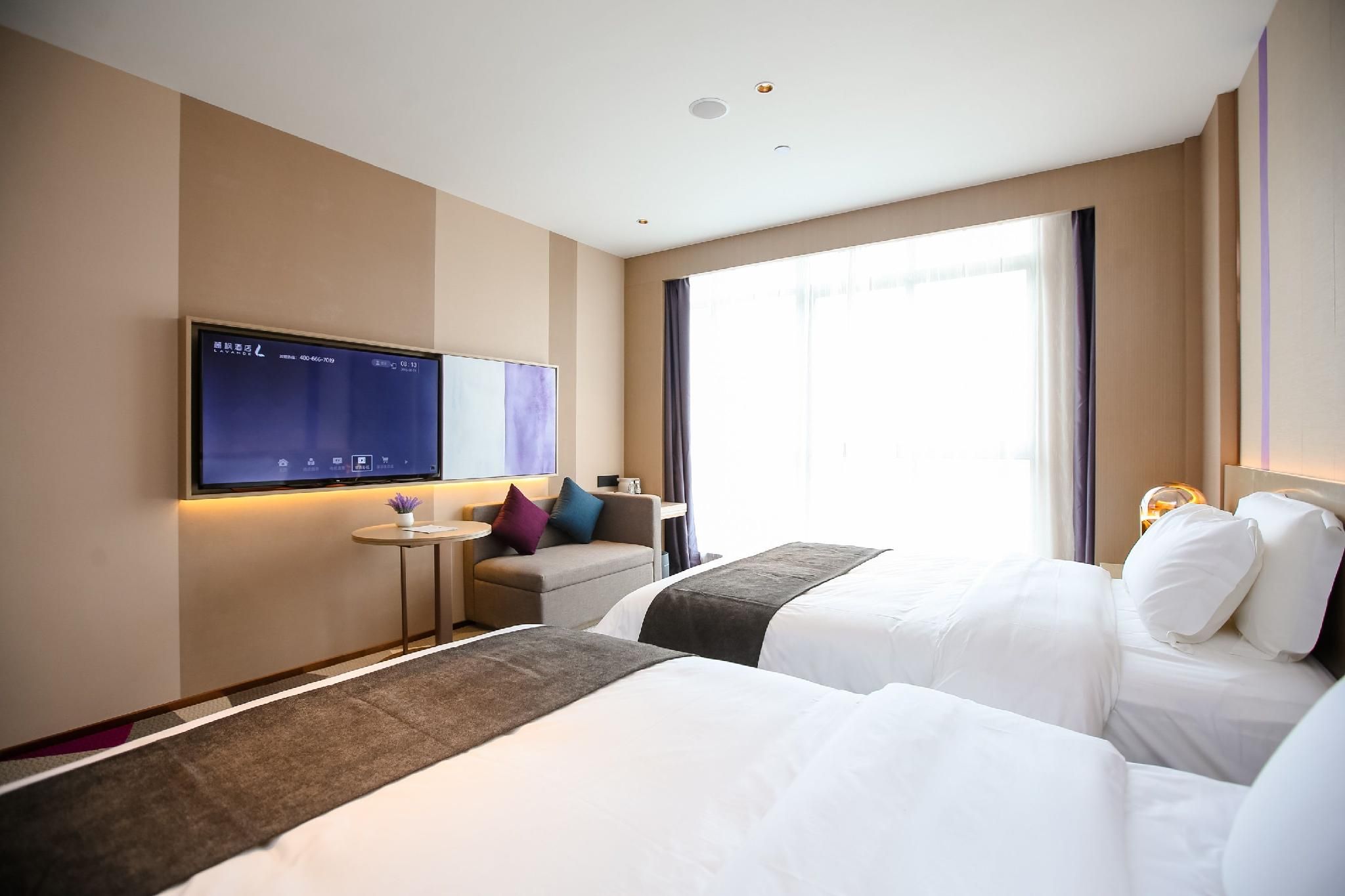 WH - Twin Room with Lake View