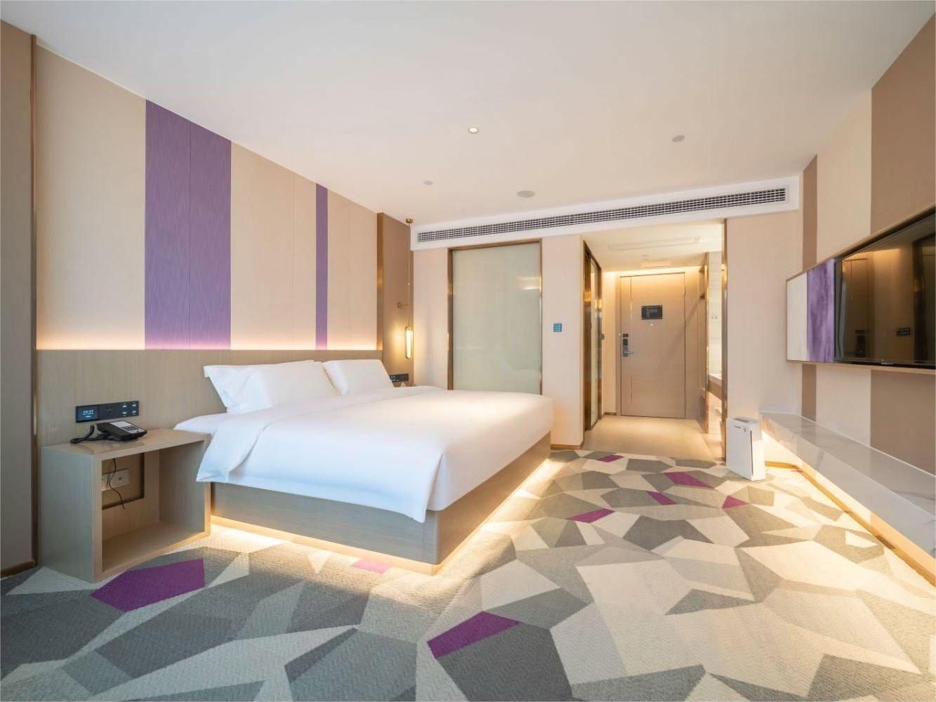 WH - 1 Bed Room with View