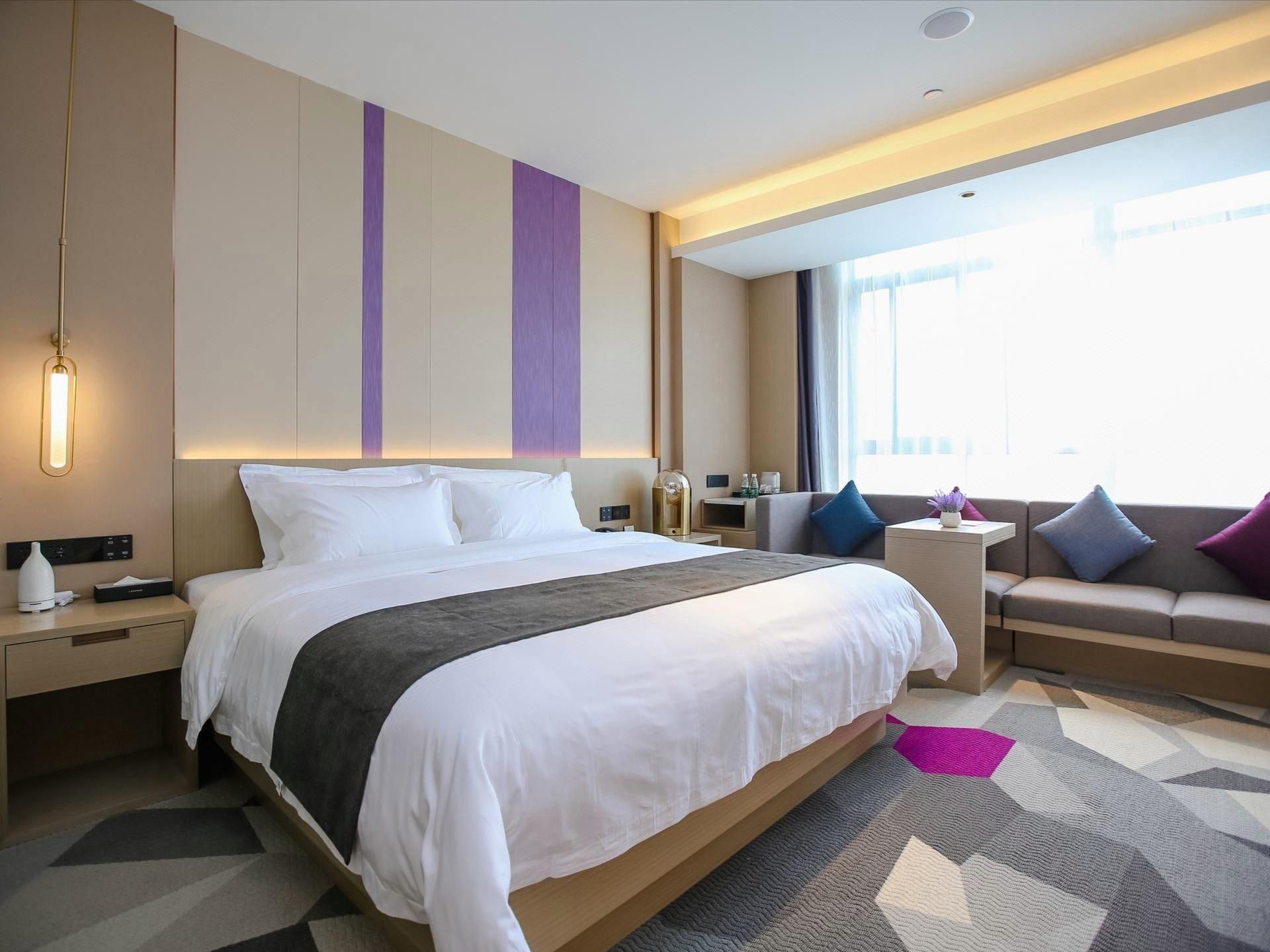 WH - 1 Bed Room with View