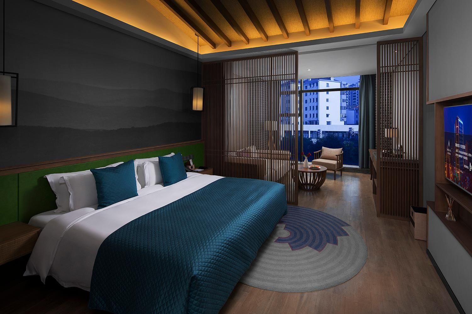 Business King Room