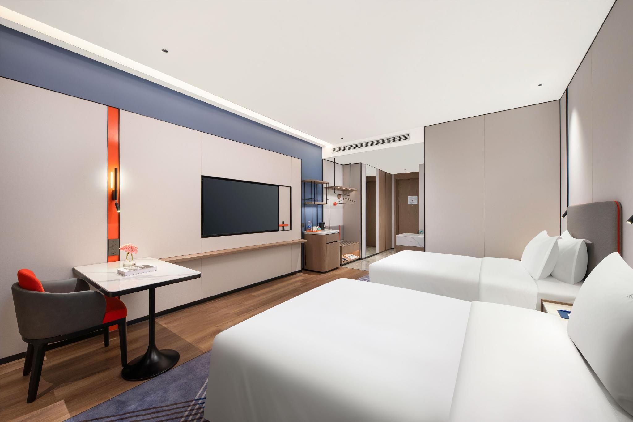 2 Double Standard Extra Floor Space High Floor