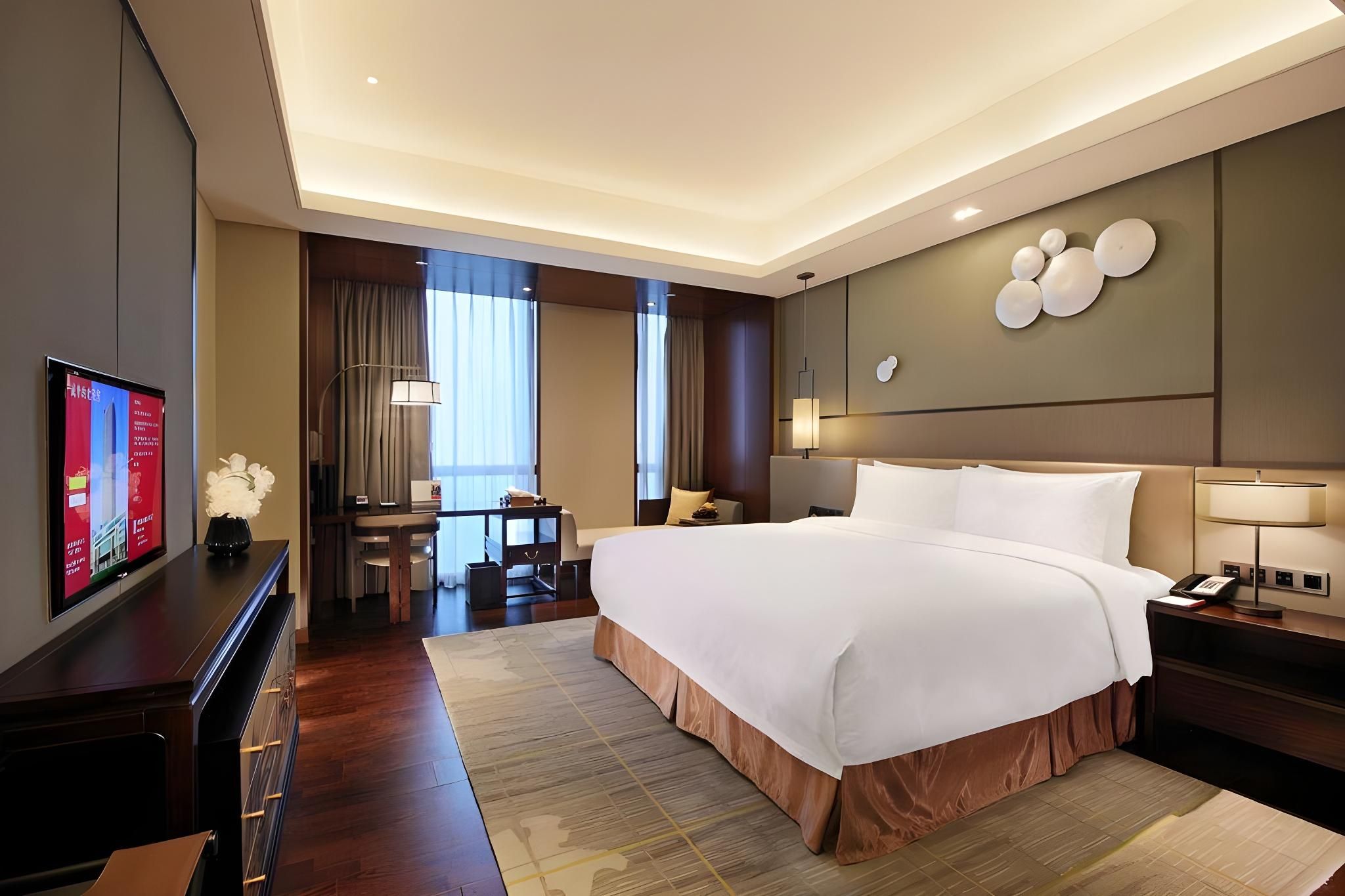 1 King Premium High Floor Lounge Access